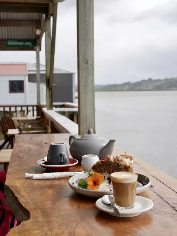 Boatshed Cafe Rawene